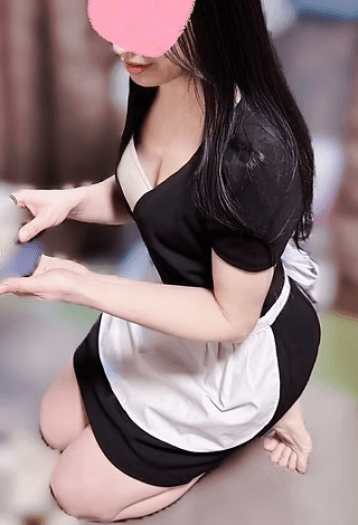    綾川 みこと (40代後半)