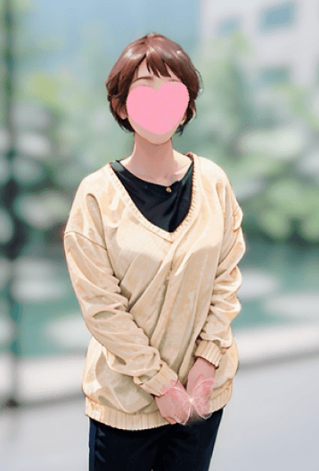    有賀 みずほ (40代後半)