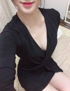 Retune (リチューン)    花野 (20代後半)