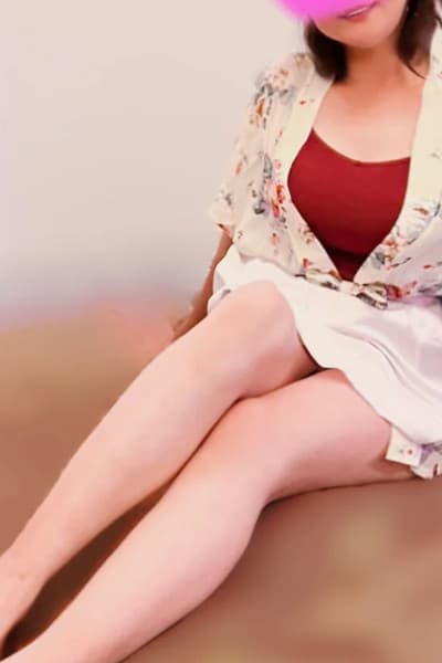    珠川 あかり (40代後半)