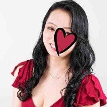 RAVIORA (ラヴィオーラ)    まり (40代)