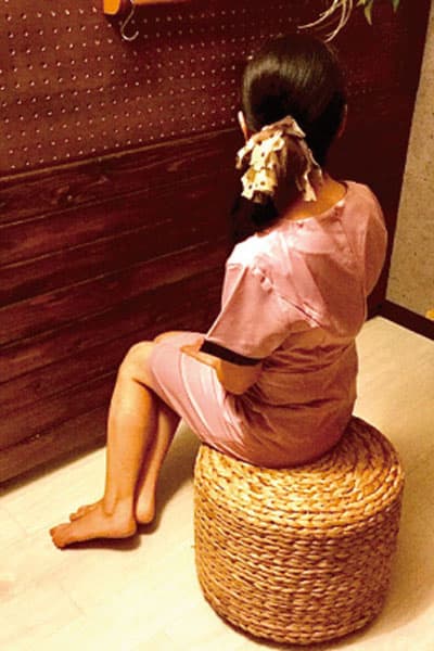 Estela (エステラ)    ゆりこ (40代)