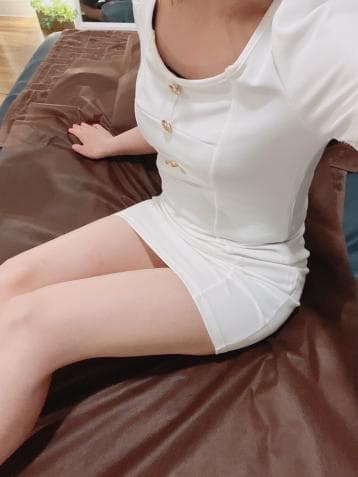 ホワイトリリー (white lily)    あい (20代)