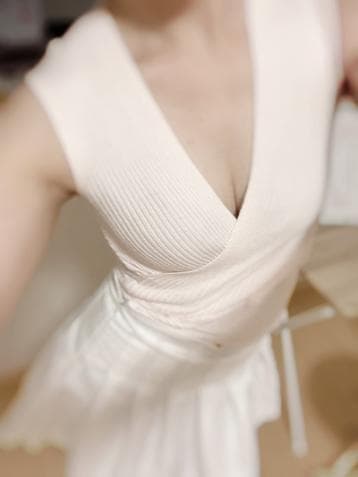 RAVIORA (ラヴィオーラ)    ななみ (20代後半)