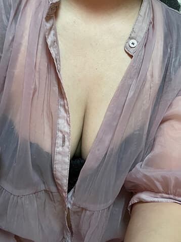 aku美 FaFa ファーファー    ピーチ (20代)