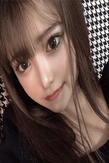    有村あすか (20歳)