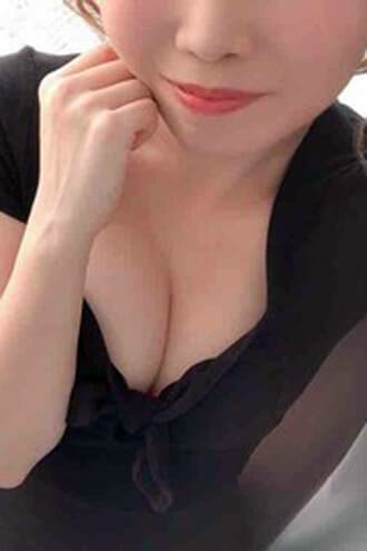 Purelia (ピュアリア)    七海 みお (20代後半)