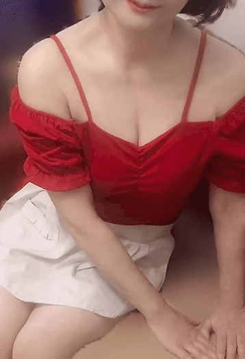    乃井 れいこ (50代前半)