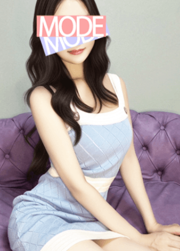 MODE (モード) 鹿児島     Reina