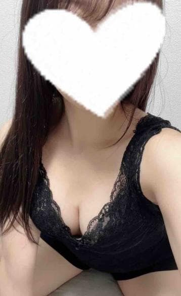 serious (シリアス)    アイリ (20代)