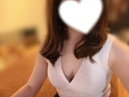 アヴニール    まりな