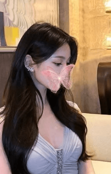 Tree Shadow (ツリーシャドウ)    ここ