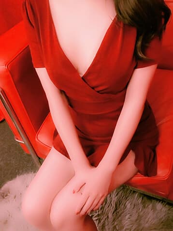 RED (レッド)    花音