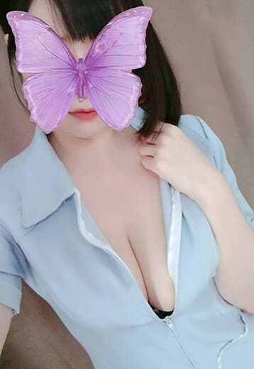平野 れな