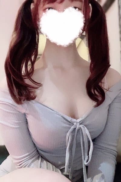 芹沢 あいみ