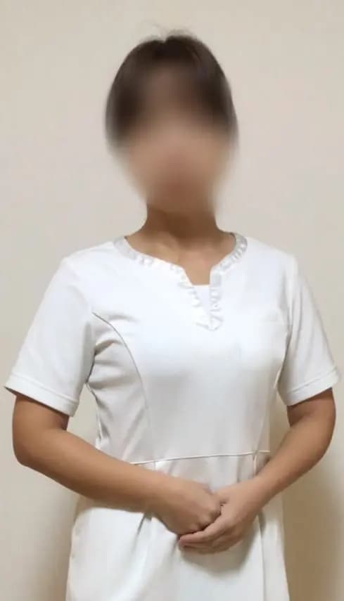 あきな