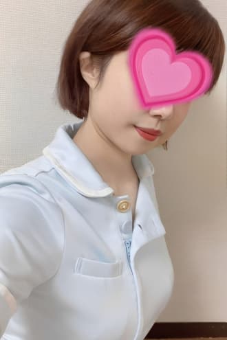 平山 あいな