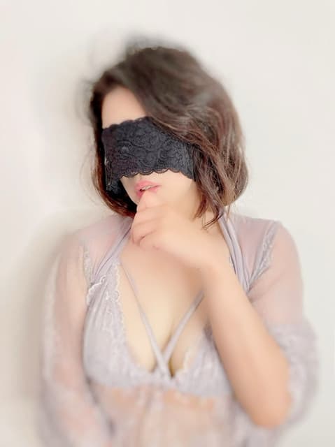 めい
