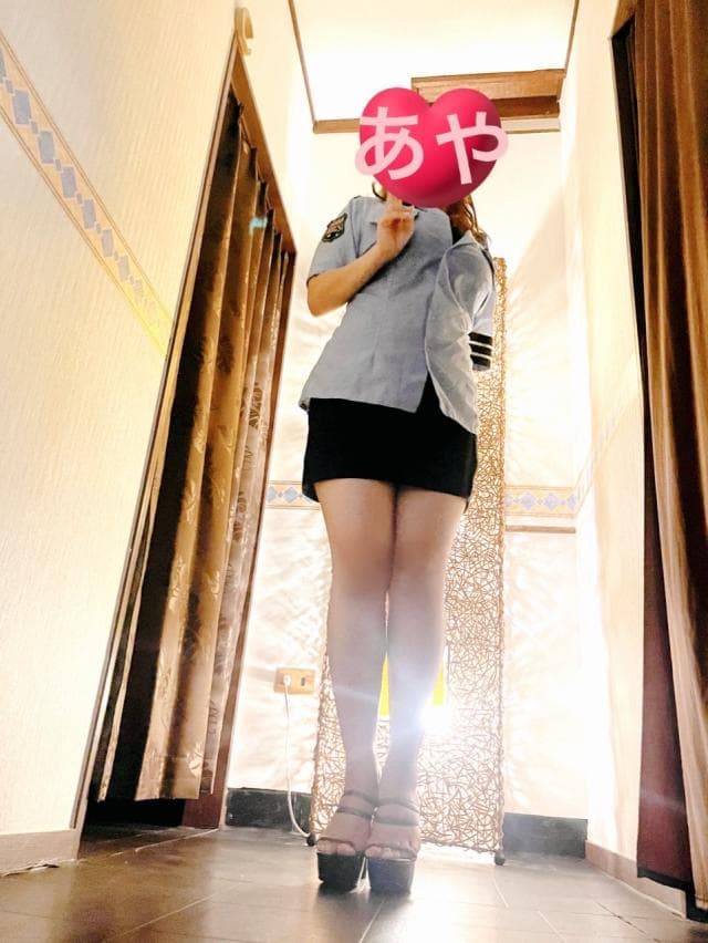 Moonlit Coral (ムーンリットコーラル)    あや