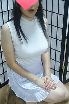    吉高 ミカ (40代前半)