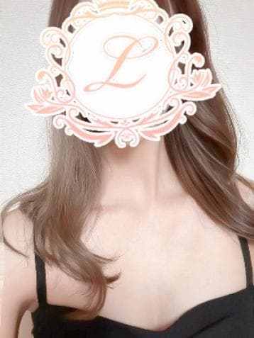 芹沢 みか