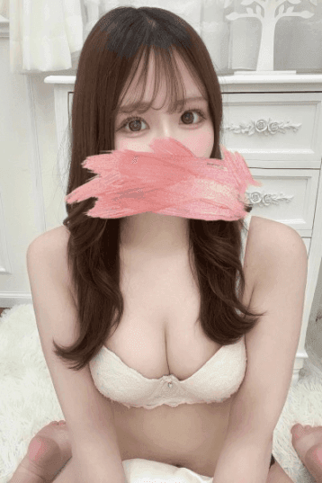 月野 ひなみ