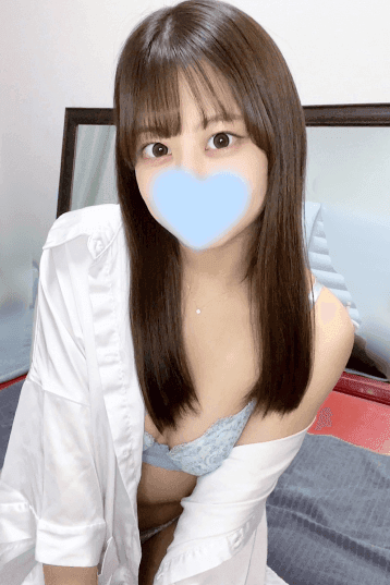 星野 るりな