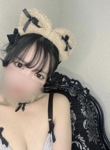 ニイナ
