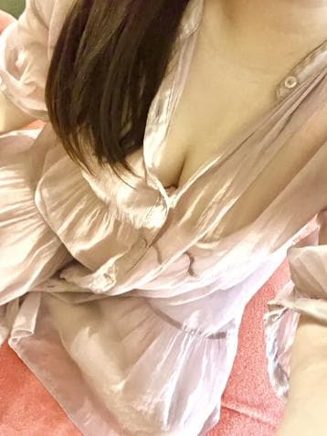 aku美 FaFa ファーファー    れむ (30代前半)