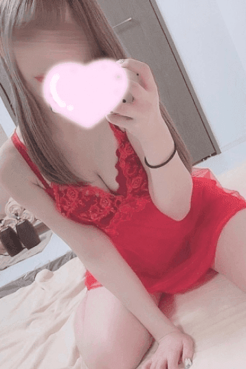 椎名 りな