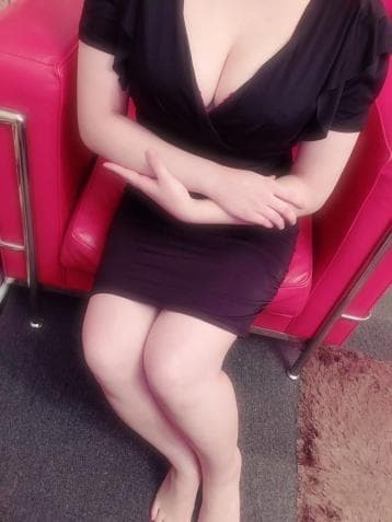 RED (レッド)    めろ