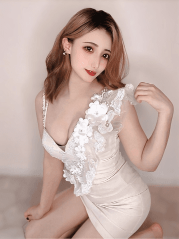 富岡 りさ