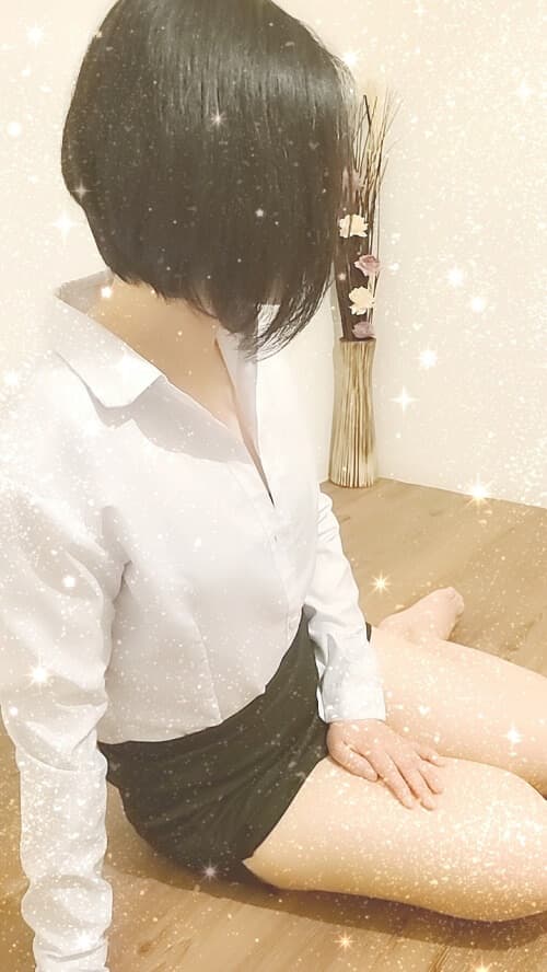 CARAT (カラット)    藤堂 あやめ