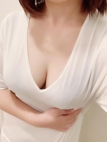 葉月 まどか
