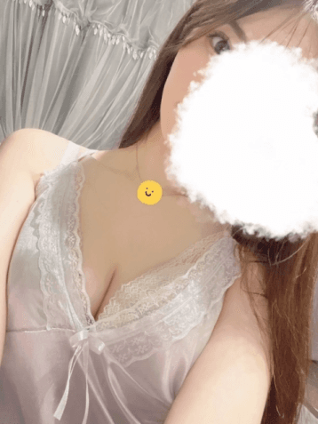 白咲 ゆい