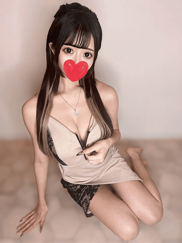 愛夢 ななお