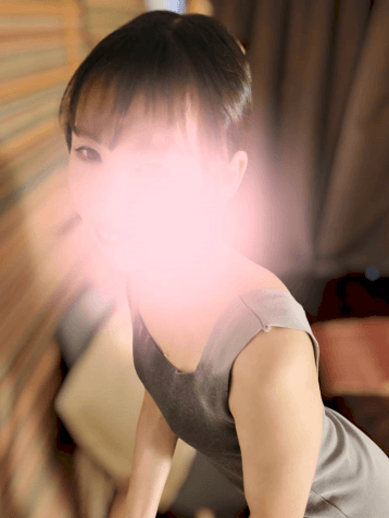 鈴木 あいみ