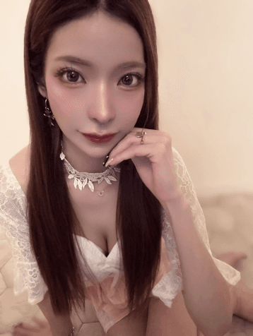 月乃 かりな