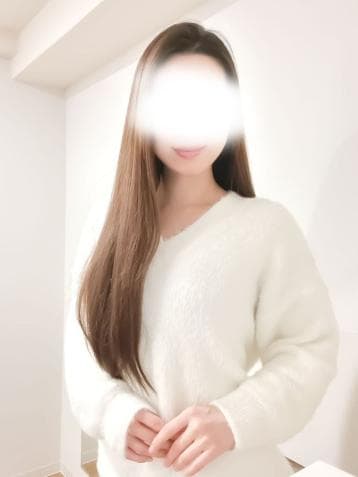 RERE GROUP (リリグループ)    相川 響 (30代)