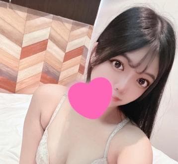 モモネ
