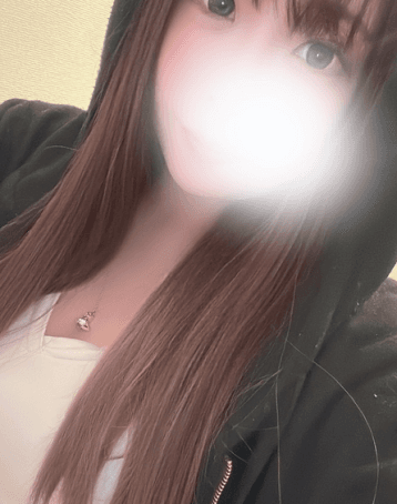 桃瀬 あいな