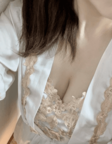 マハロ 旧リキッドサロン    彩葉