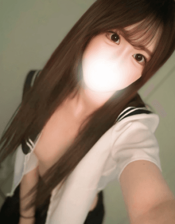 榊 もね