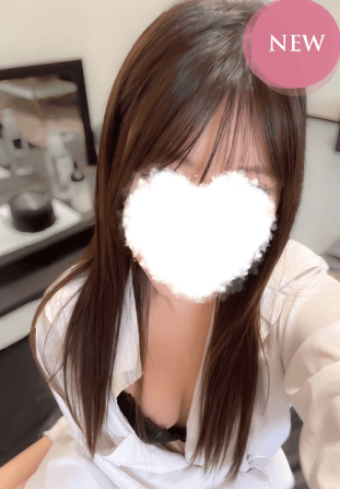 月垣 ゆずは
