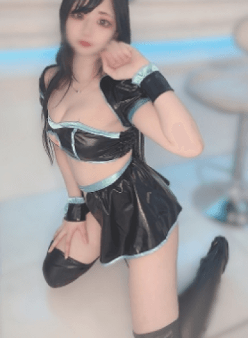 月城 しずく