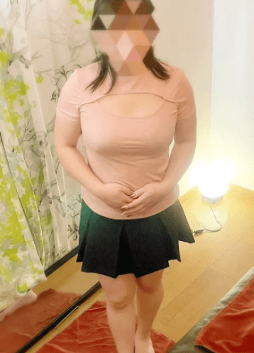 バカラ 山口    マツシマ ナナミ (30代半ば)