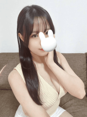 花咲 まなみ