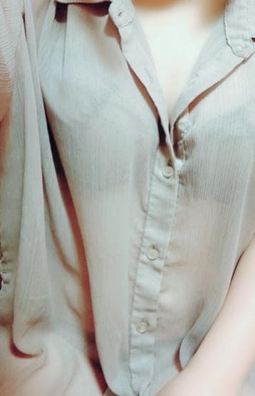 aku美 FaFa ファーファー    あずさ (20代後半)