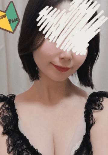 鈴木 ももな