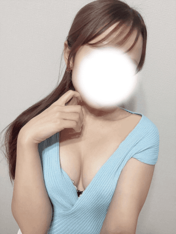 輝月 いお